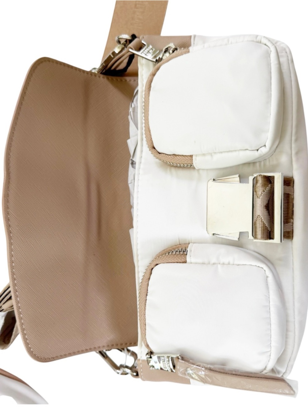 NWT Steve Madden Move Utility Crossbody Bag Cream and Tan With FLAWS - Picture 11 of 14